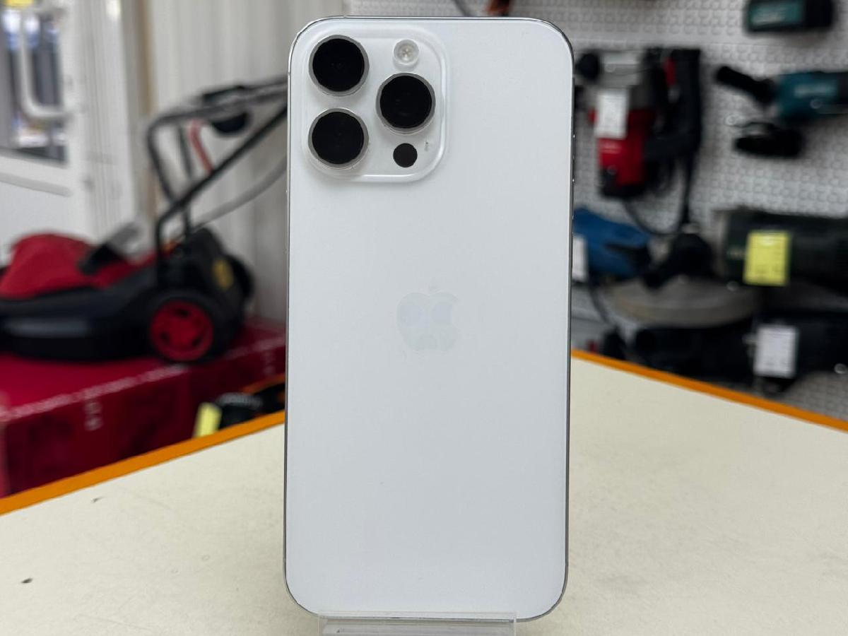 Смартфон Apple Iphone 16 Pro Max 256Gb