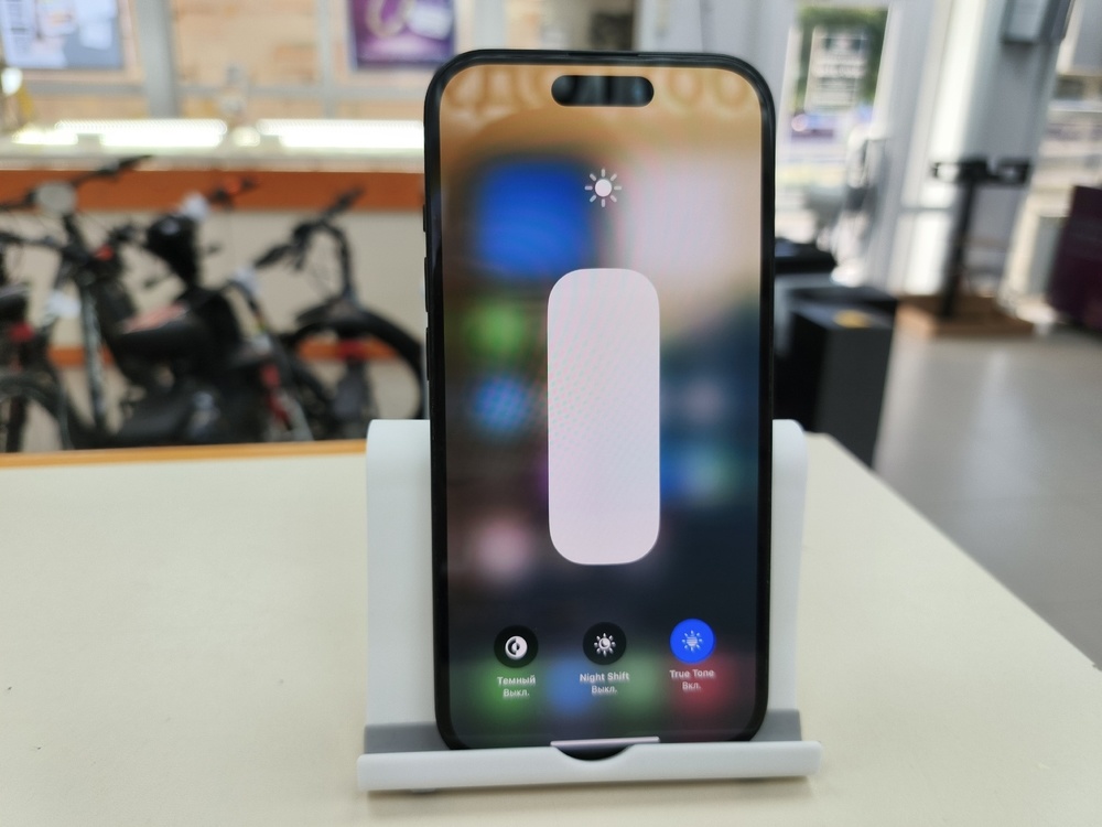 Смартфон Apple Iphone 15 128Gb