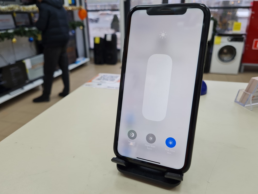 Смартфон Apple iPhone Xr 128Gb