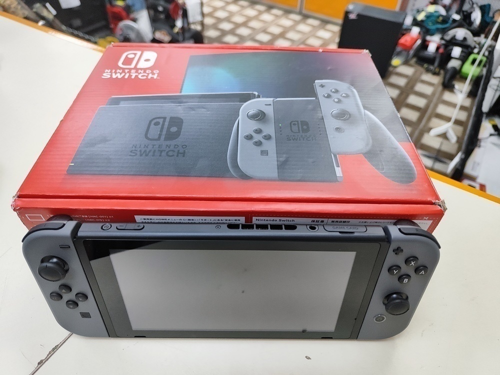 Игровая приставка Nintendo Switch
