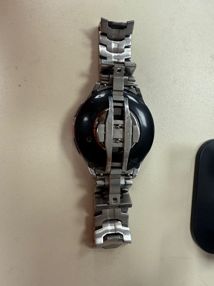 Смарт-часы Samsung Galaxy Watch 6 47mm classic