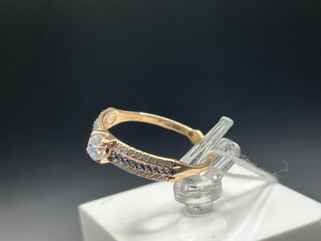 КОЛКМИ585 КОЛЬЦО С КАМНЯМИ (Au 585)