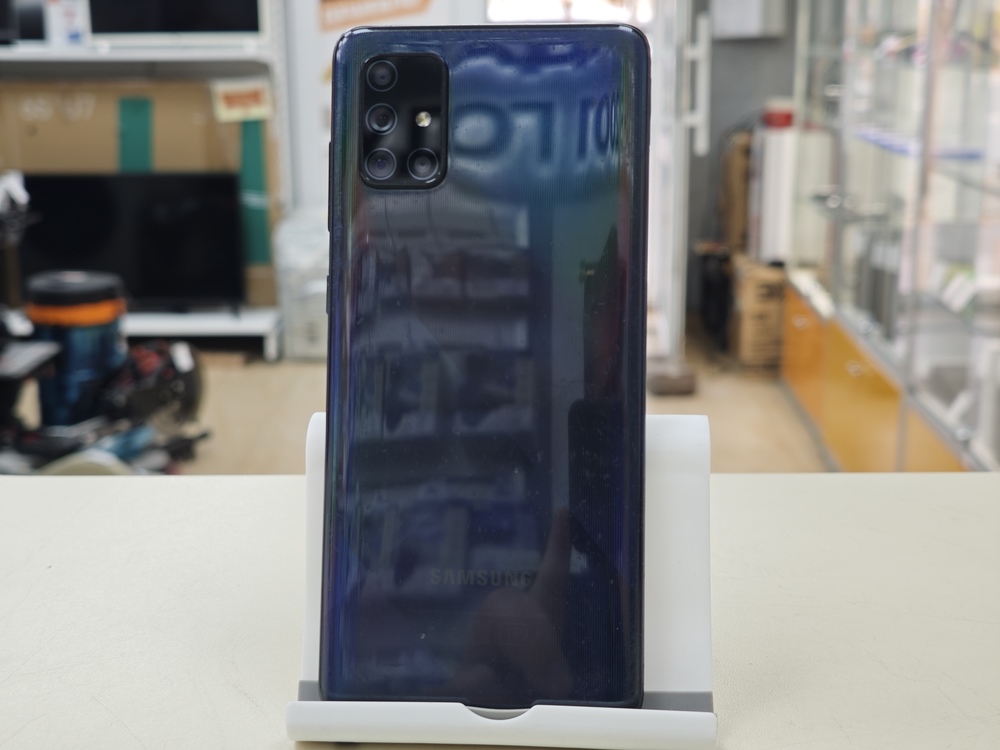Смартфон Samsung Galaxy A71 6/128
