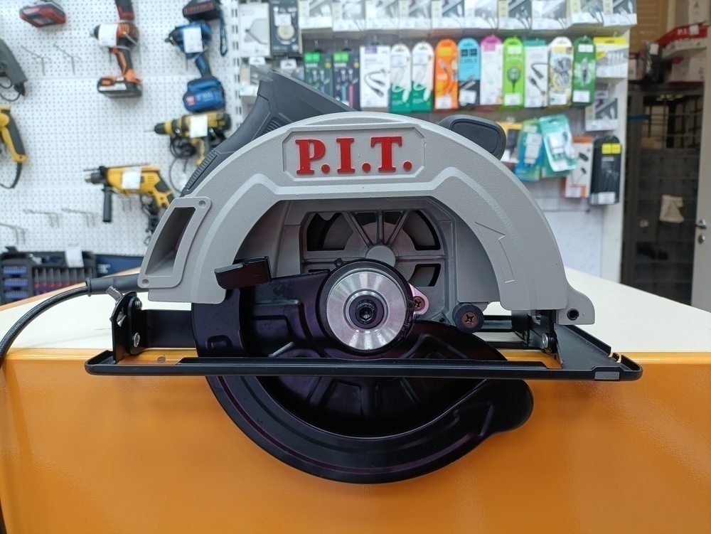 Дисковая пила P.I.T. PKS185-C4