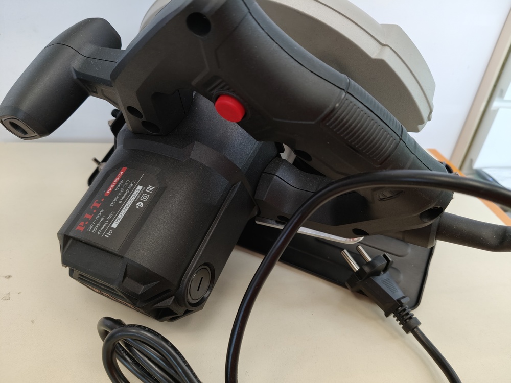 Дисковая пила P.I.T. PKS185-C4