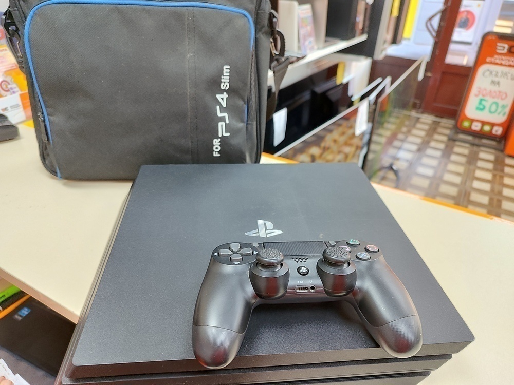 Игровая приставка PlayStation 4 Pro 1Tb