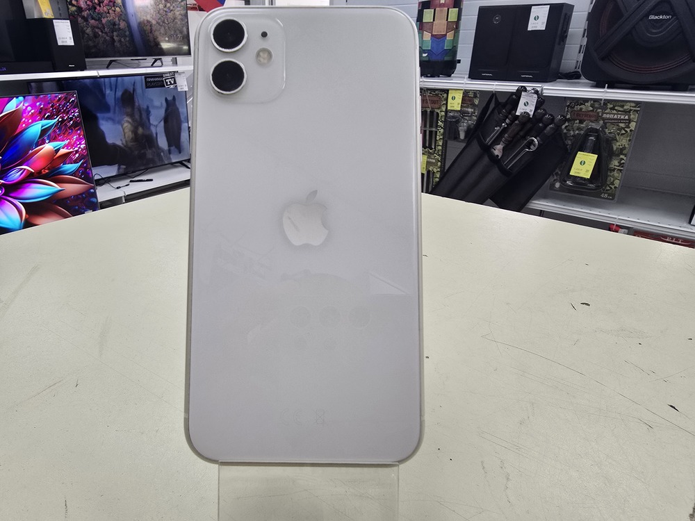 Смартфон Apple iPhone 11 64Gb