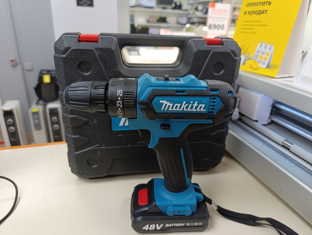 Шуруповерт Makita 48V