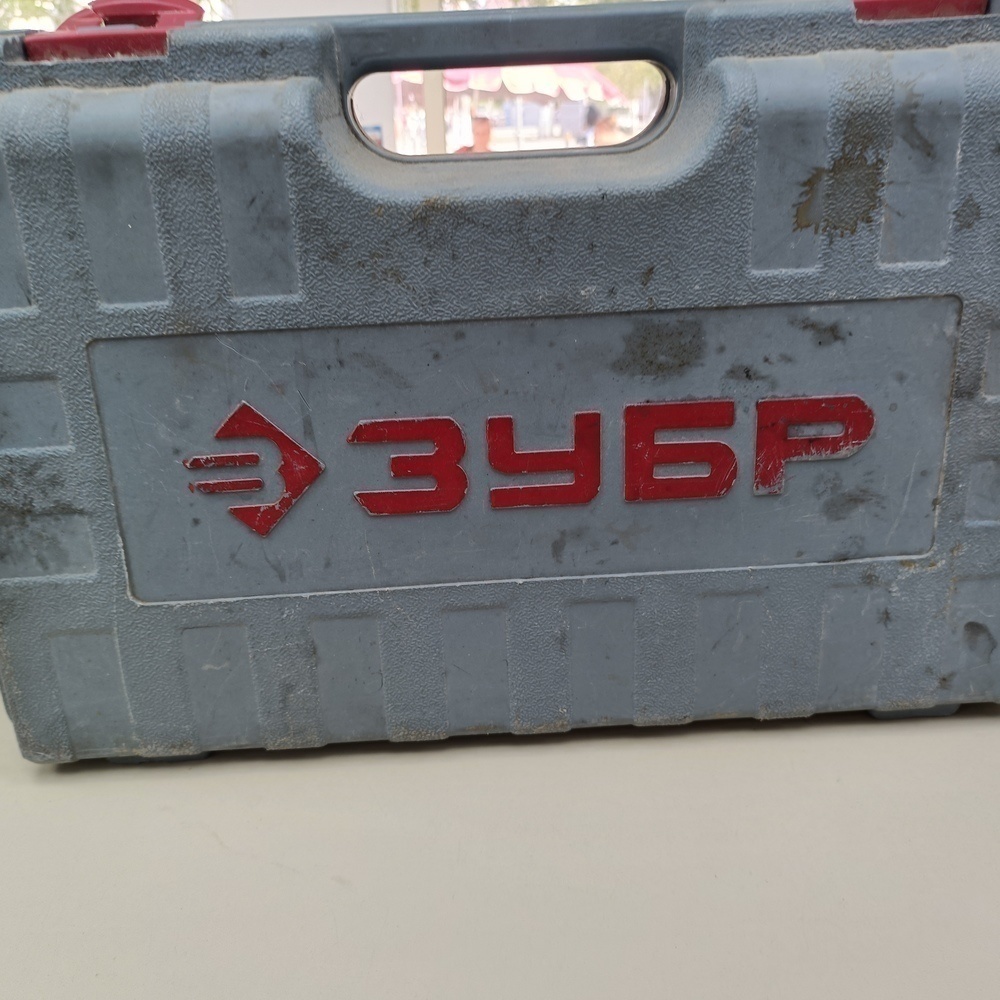 Перфоратор Зубр ЗП-780 ЭК
