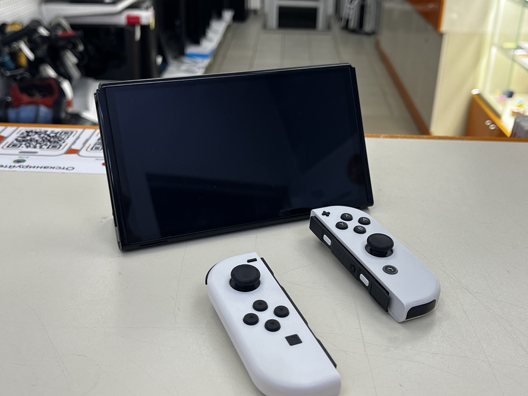 Игровая приставка Nintendo Switch Oled