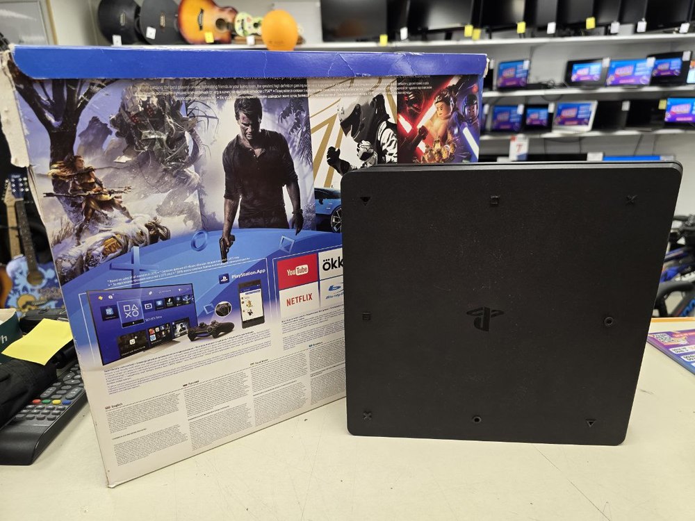 Игровая приставка PlayStation 4 Slim 500GB