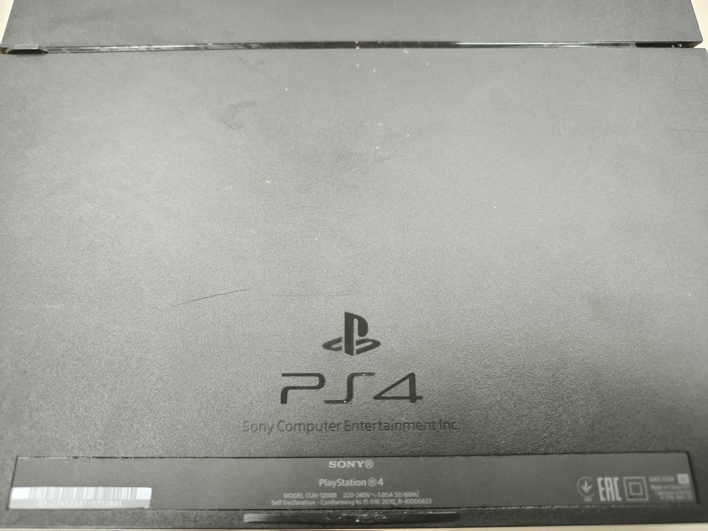 Игровая приставка PlayStation 4 FAT 500GB