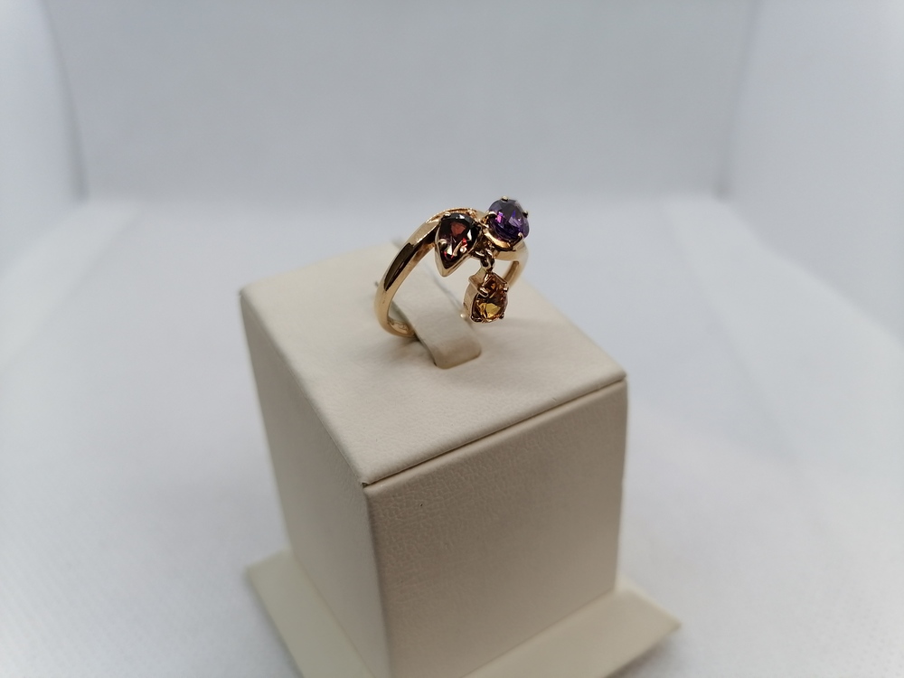 КОЛКМИ585 КОЛЬЦО С КАМНЯМИ (Au 585)