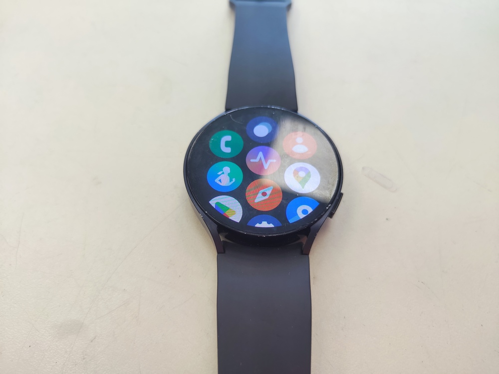Смарт-часы Samsung Galaxy Watch 6 44mm