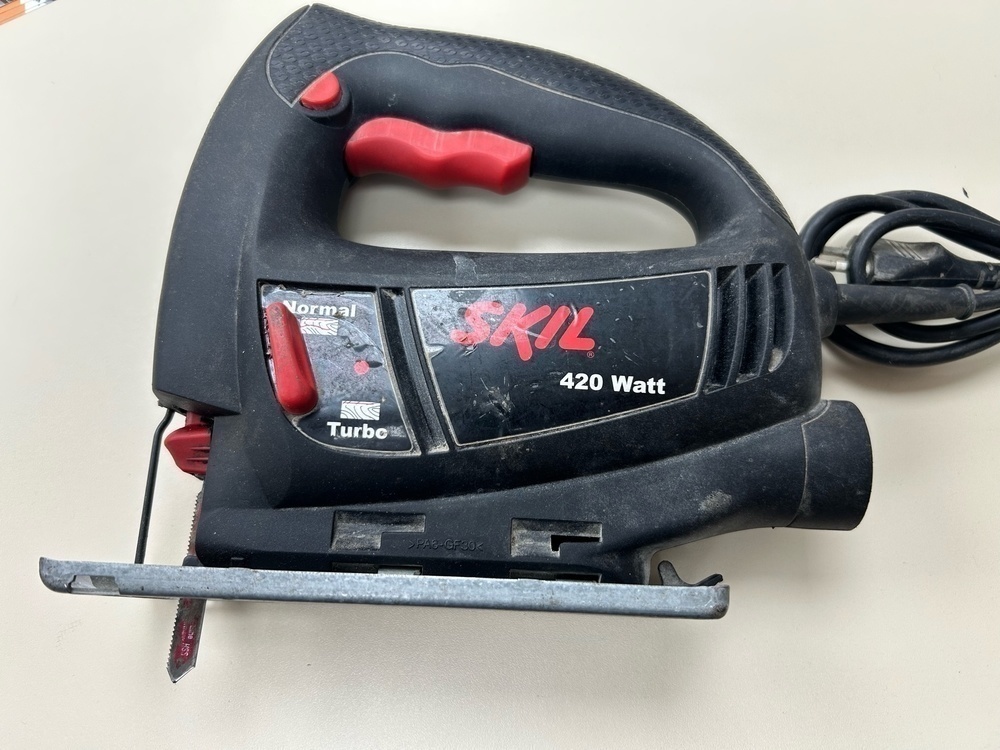 Лобзик Skil 4260