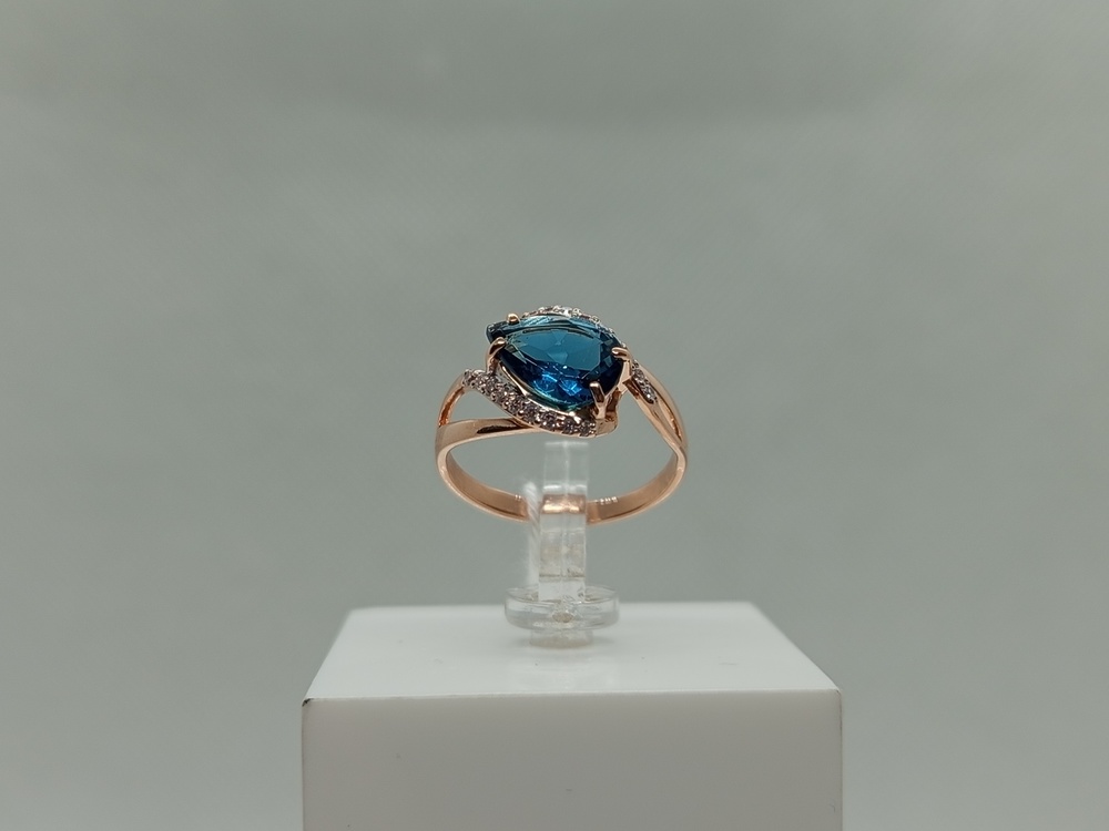 КОЛЬЦО С КАМНЯМИ (Au 585)