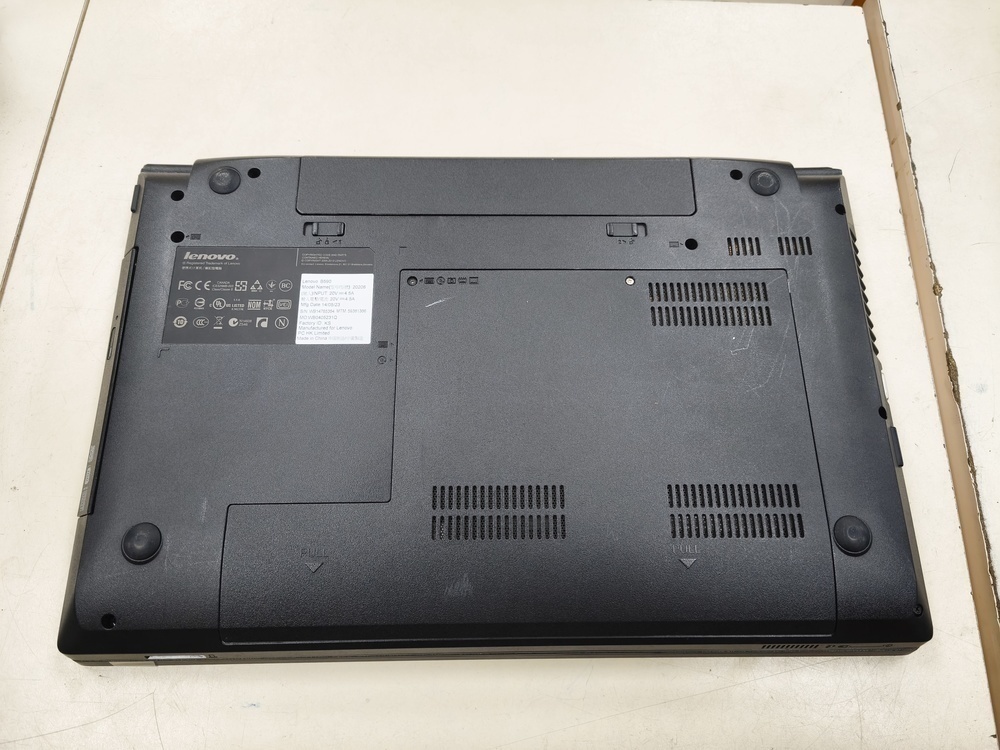 Ноутбук Lenovo B590; Core i5-3360M, GeForce GT 720M, 8 Гб, 120 Гб, Нет