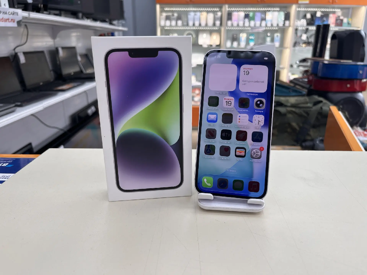 Смартфон Apple Iphone 14 128Gb