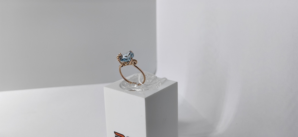 КОЛКМИ585 КОЛЬЦО С КАМНЯМИ (Au 585)