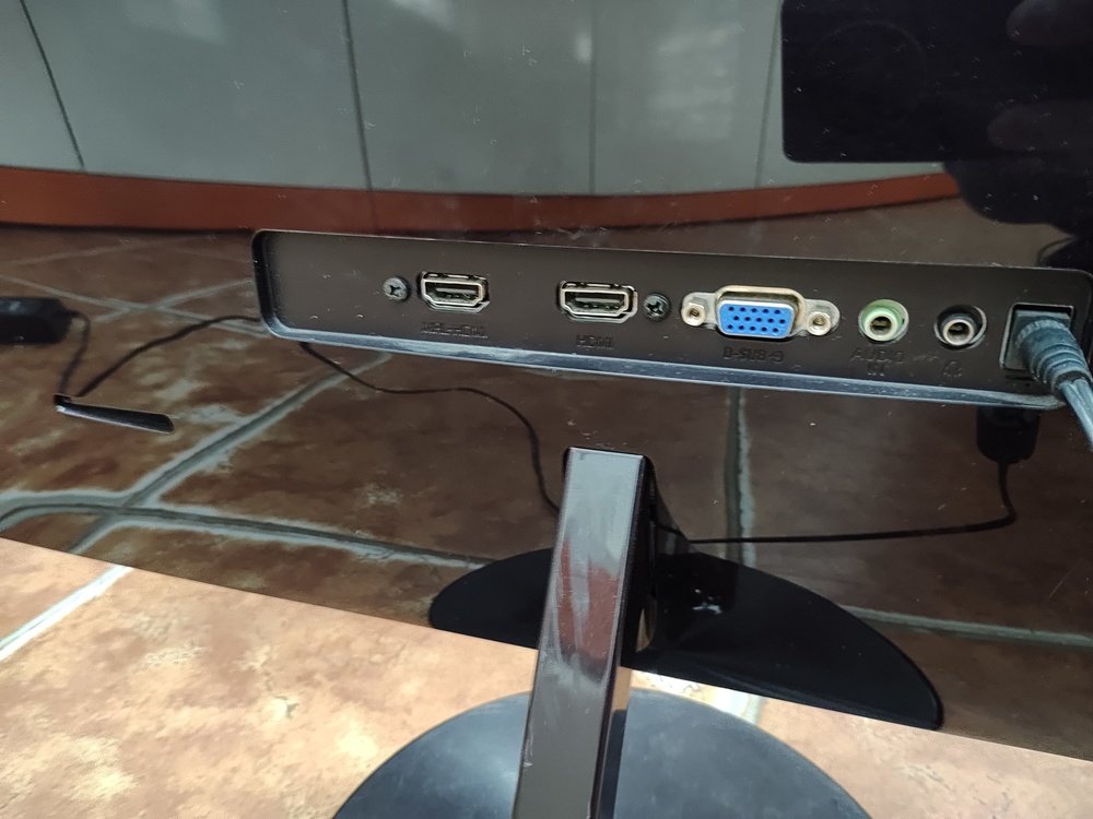Монитор Philips B237E4Q
