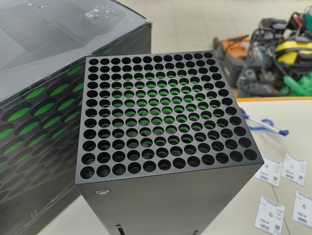 Игровая приставка Xbox Series X 1Tb