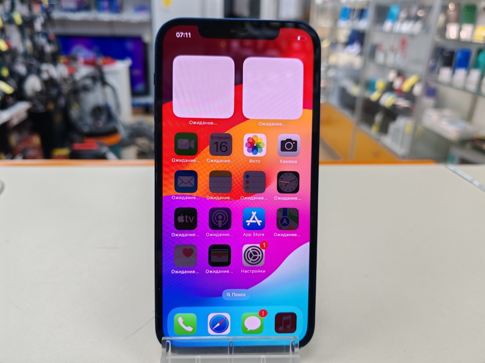 Смартфон Apple iPhone 12 64Gb