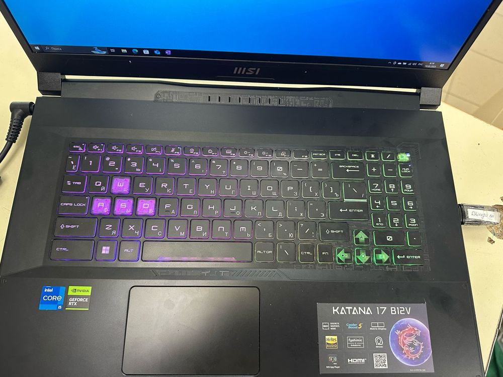 Ноутбук MSI Katana 17 B12V; Core I5-12450H, Geforce RTX 4060, 16 Гб, 480 Гб, Нет