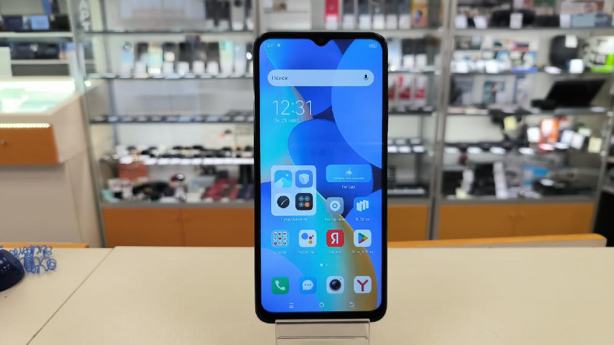 Смартфон Tecno Spark 10 4/128
