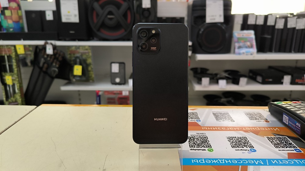 Смартфон Huawei Nova Y61 4/128