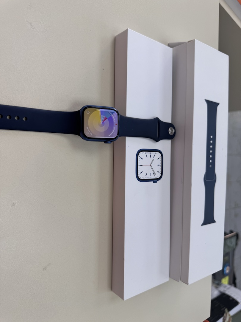 Смарт-часы Apple Watch 7 45mm NIKE