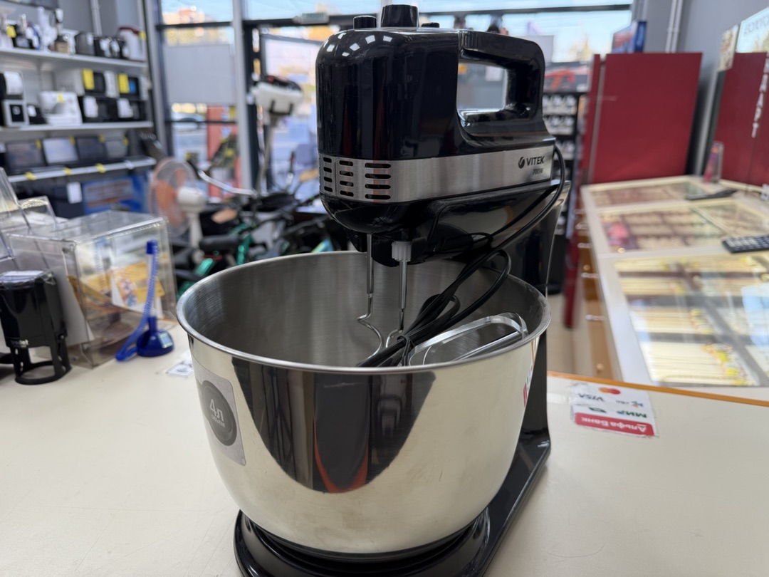 Миксер Vitek VT-1425