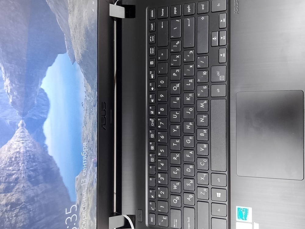 Ноутбук ASUS; Core i3-1005G1, HD Graphics, 8 Гб, Нет