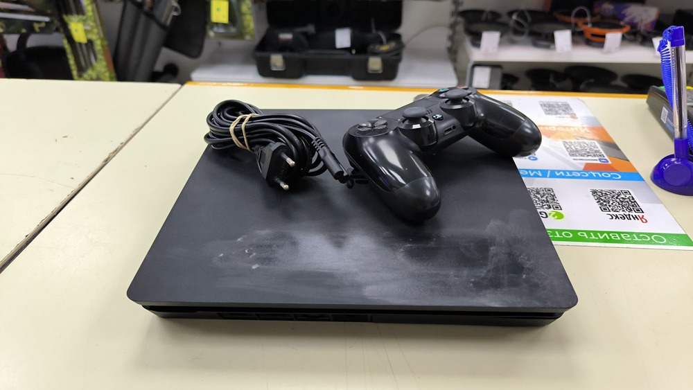 Игровая приставка PlayStation 4 Slim 1Tb