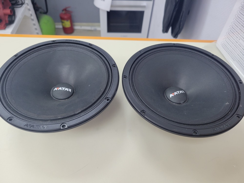 Автоакустика передняя Avatar mtu-81le;