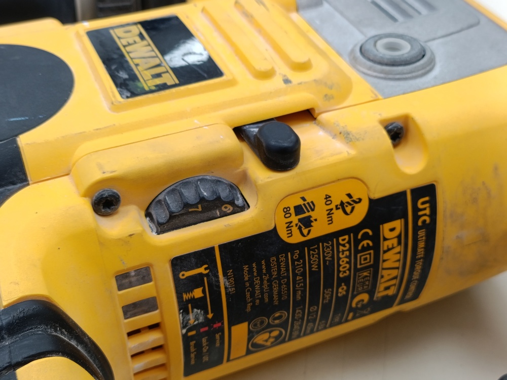 Перфоратор Dewalt D25603-QS
