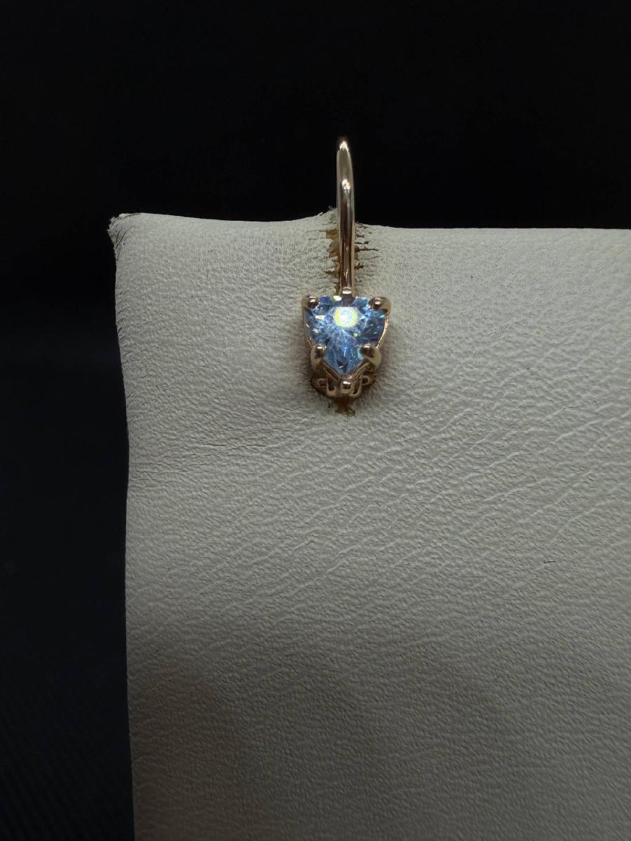 СКМ585 СЕРЬГИ С КАМНЕМ (Au 585)