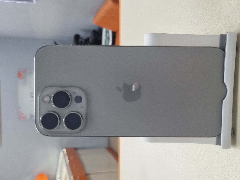 Смартфон Apple Iphone 16 Pro Max 256Gb
