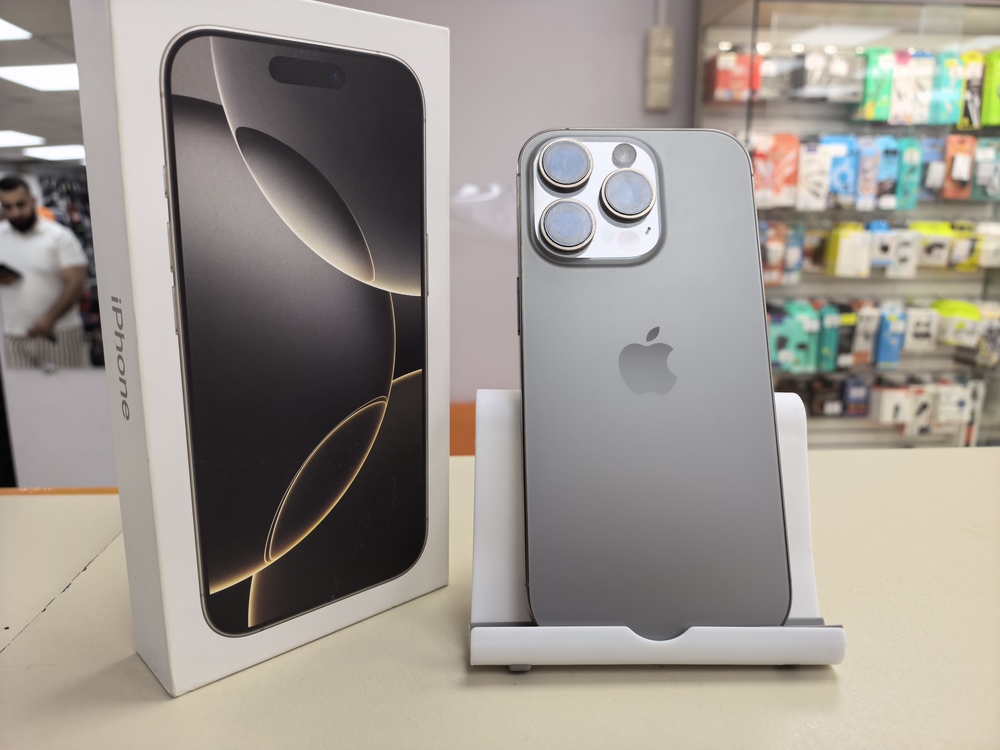 Смартфон Apple Iphone 16 Pro 128Gb