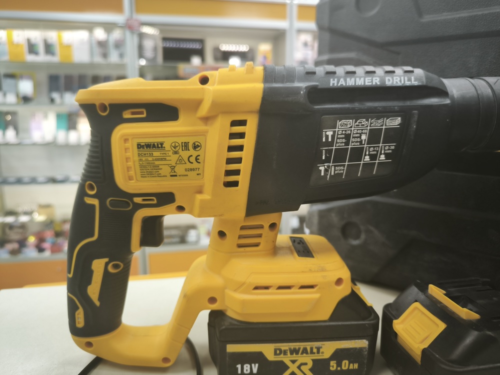Перфоратор Dewalt 18V