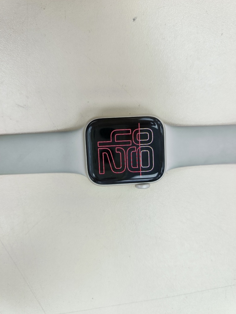 Смарт-часы Apple Watch SE 2022 40mm