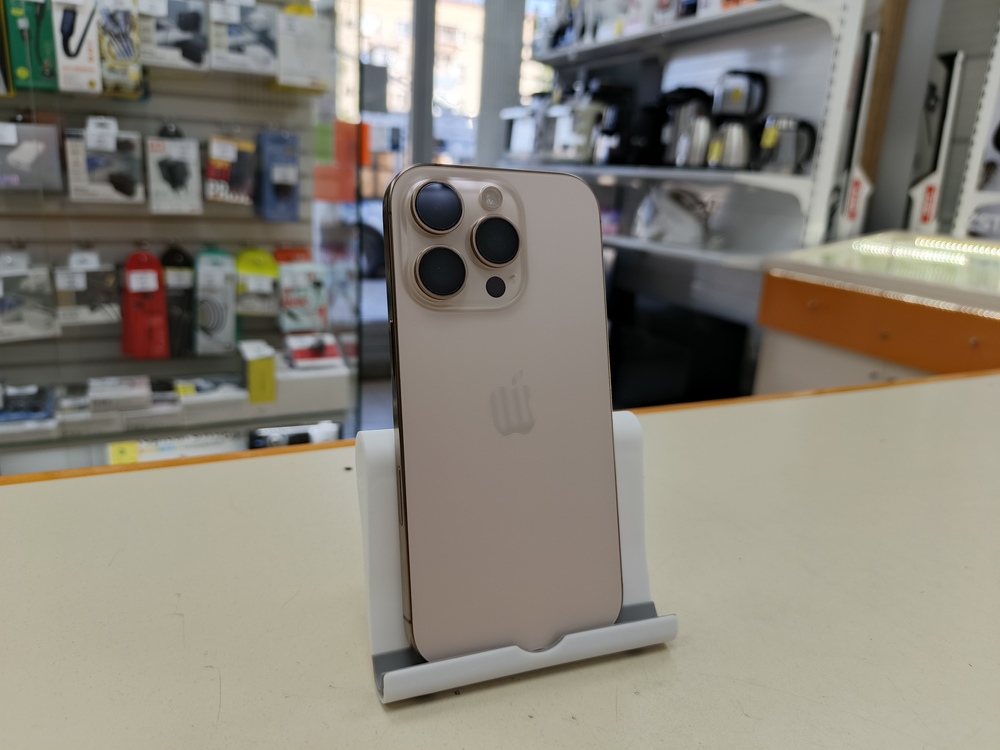 Смартфон Apple Iphone 16 Pro 256Gb