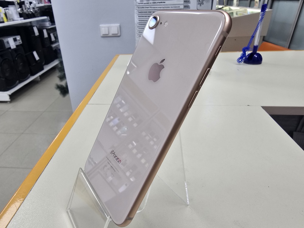 Смартфон Apple iPhone 8 64Gb