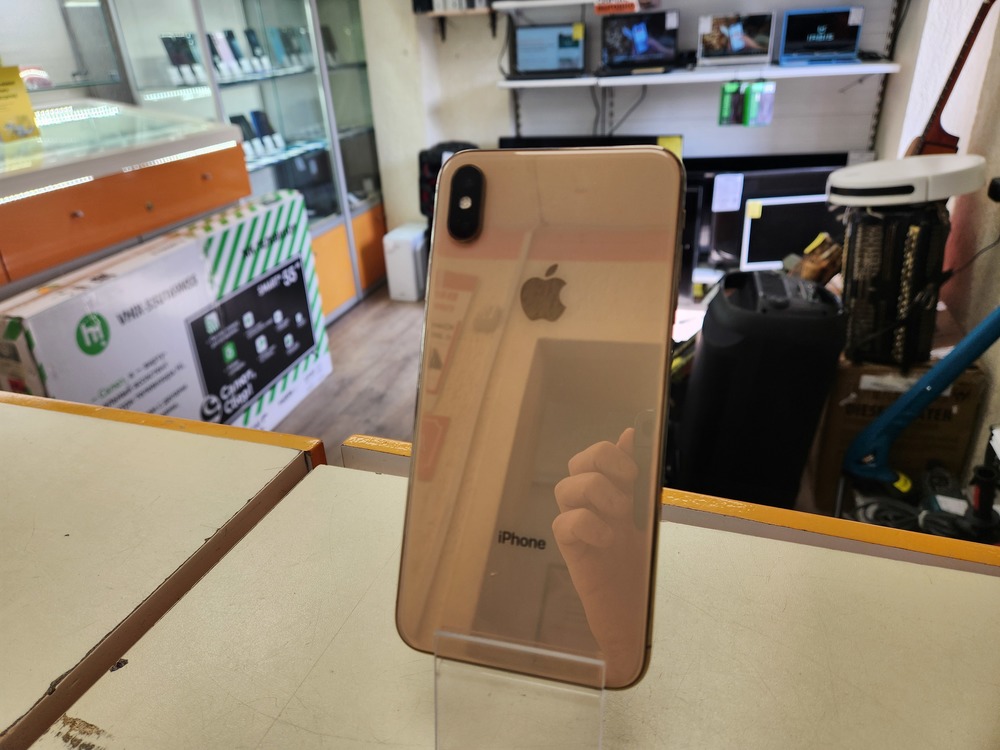 Смартфон Apple iPhone Xs Max 64Gb