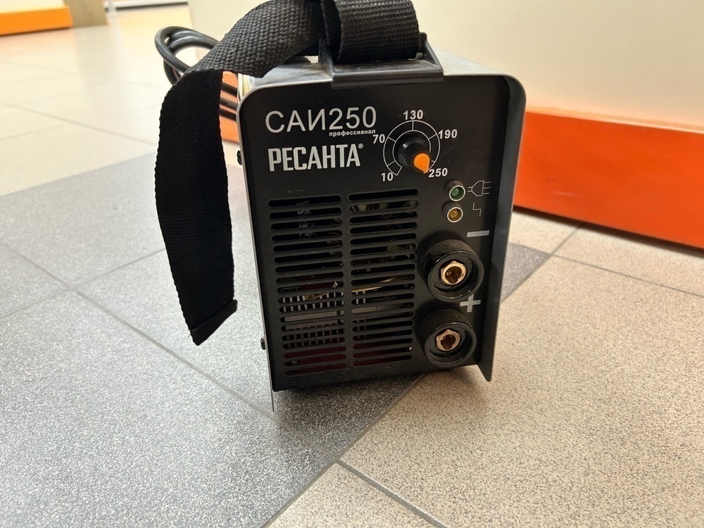 Сварочный аппарат Ресанта САИ-250А