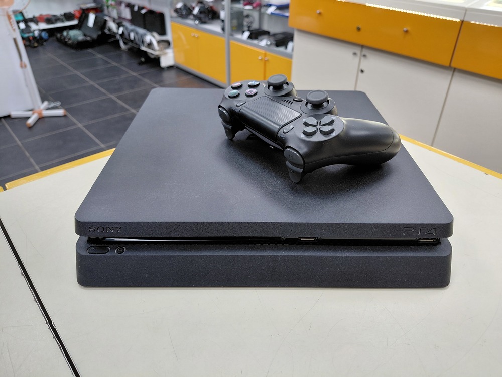 Игровая приставка PlayStation 4 Slim 500GB