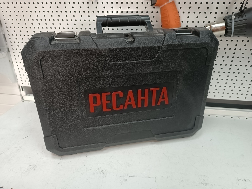 Перфоратор Ресанта П-32-1000К