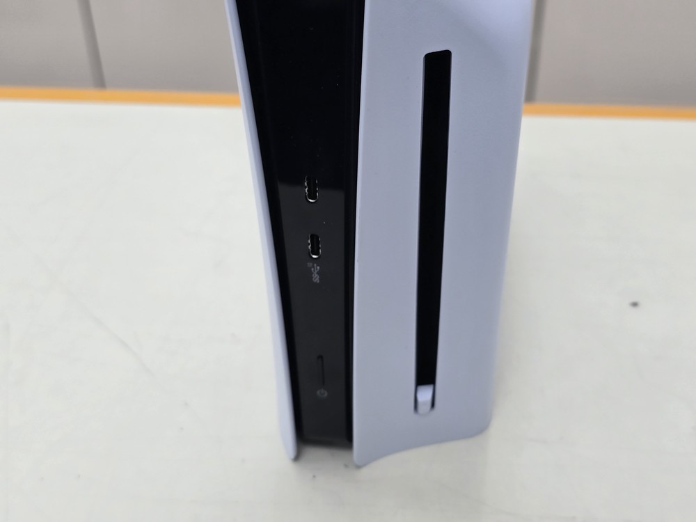 Игровая приставка PlayStation 5 Slim 1TB (С дисководом)