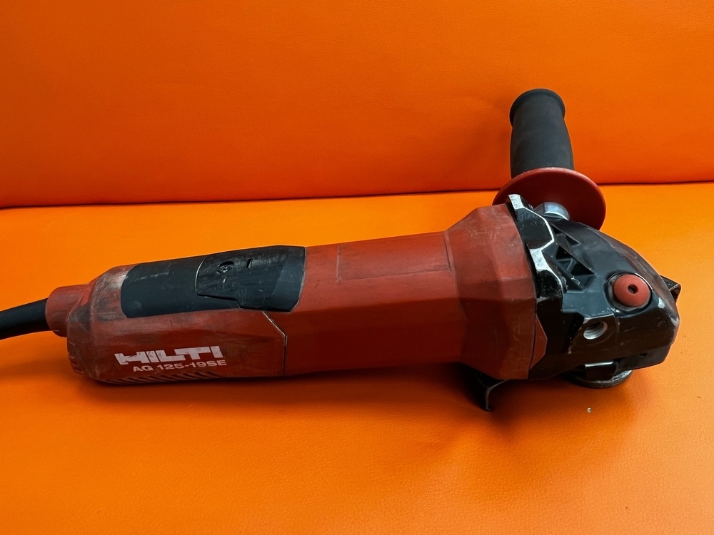 Угловая шлифмашина Hilti AG 125-19SE