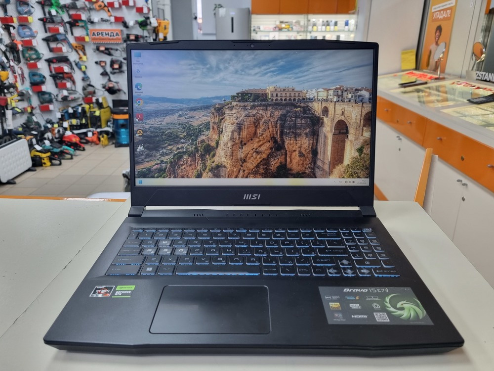 Ноутбук MSI; Ryzen 7 7735HS, Geforce RTX 4060, 16 Гб, 1 Tb, Нет