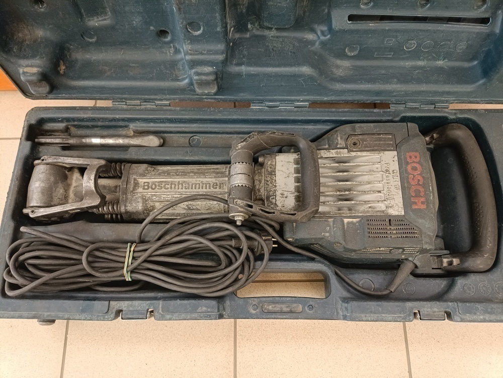 Отбойный молоток Bosch GSH 16